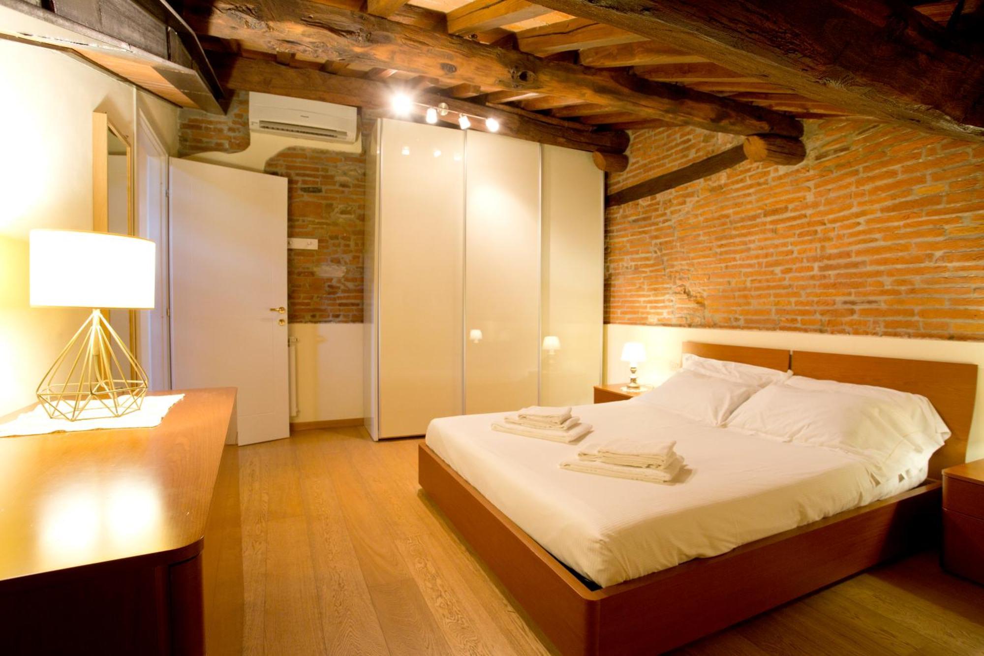 Casa San Girolamo Historic Flat With Cosy Terrace In Lucca'S City Centre Exteriör bild
