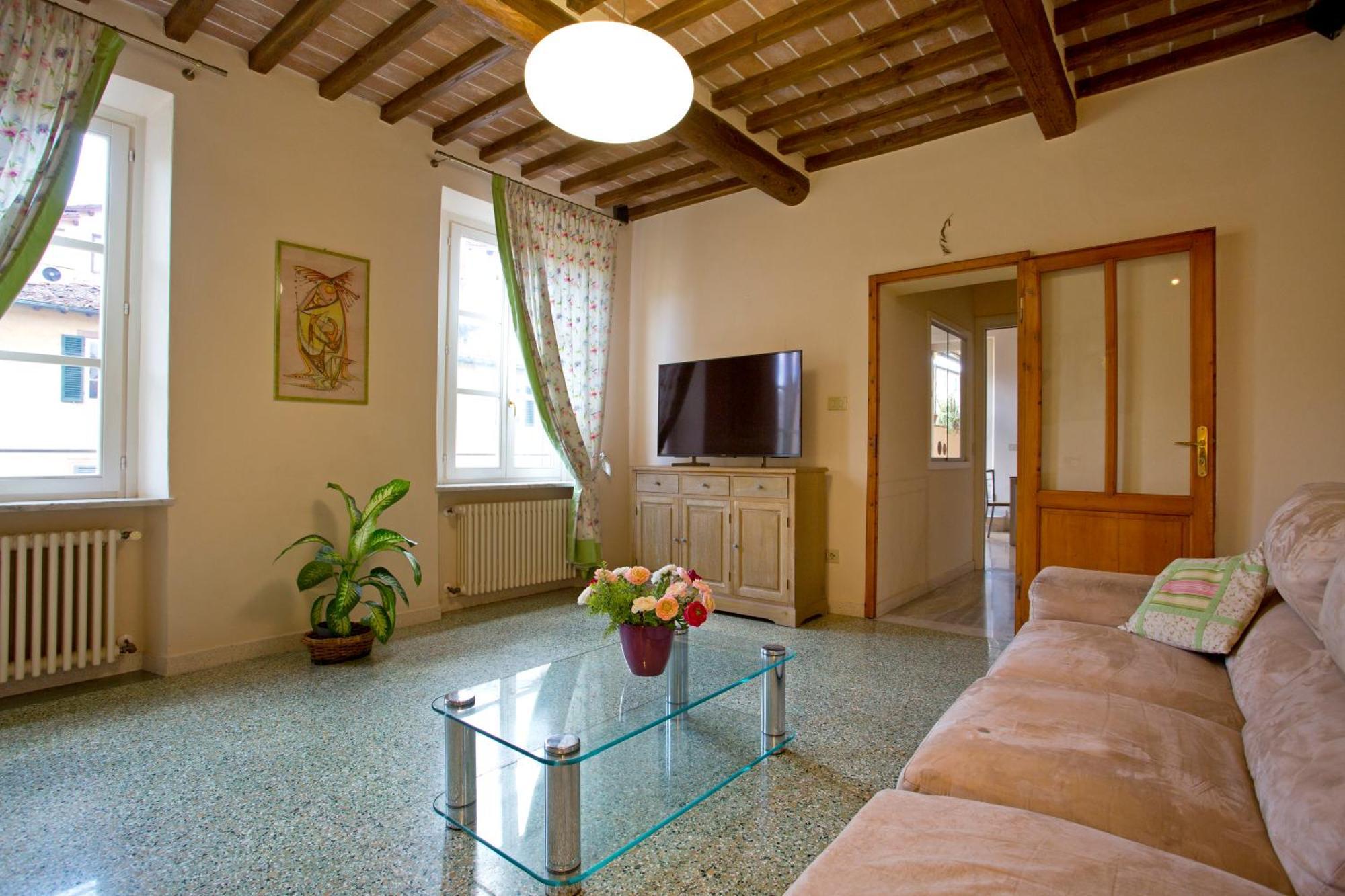 Casa San Girolamo Historic Flat With Cosy Terrace In Lucca'S City Centre Exteriör bild