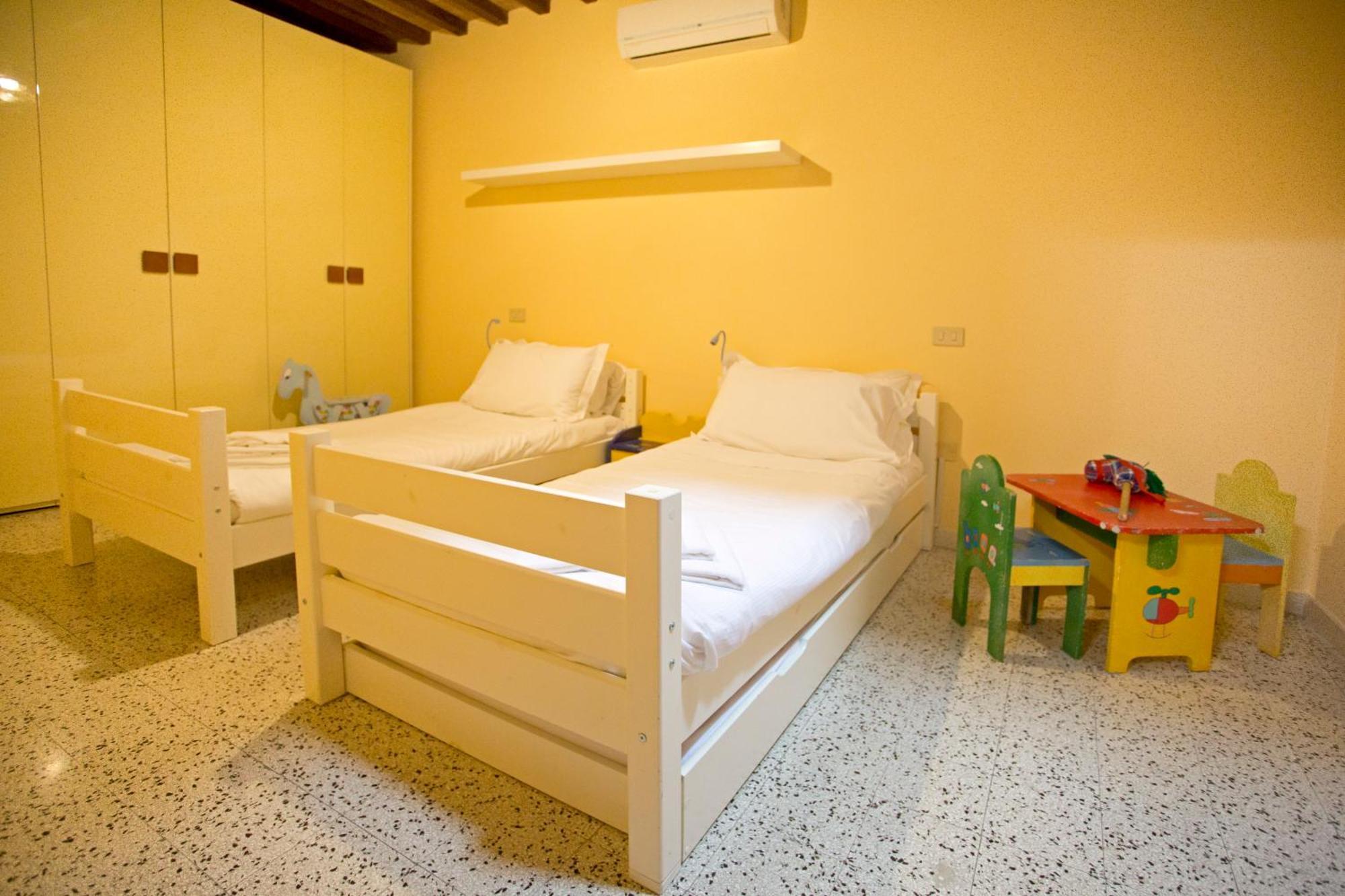 Casa San Girolamo Historic Flat With Cosy Terrace In Lucca'S City Centre Exteriör bild